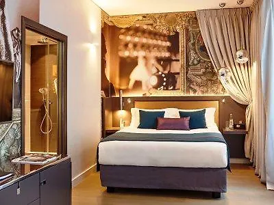 Indigo - Opera By Ihg Hotel 4*