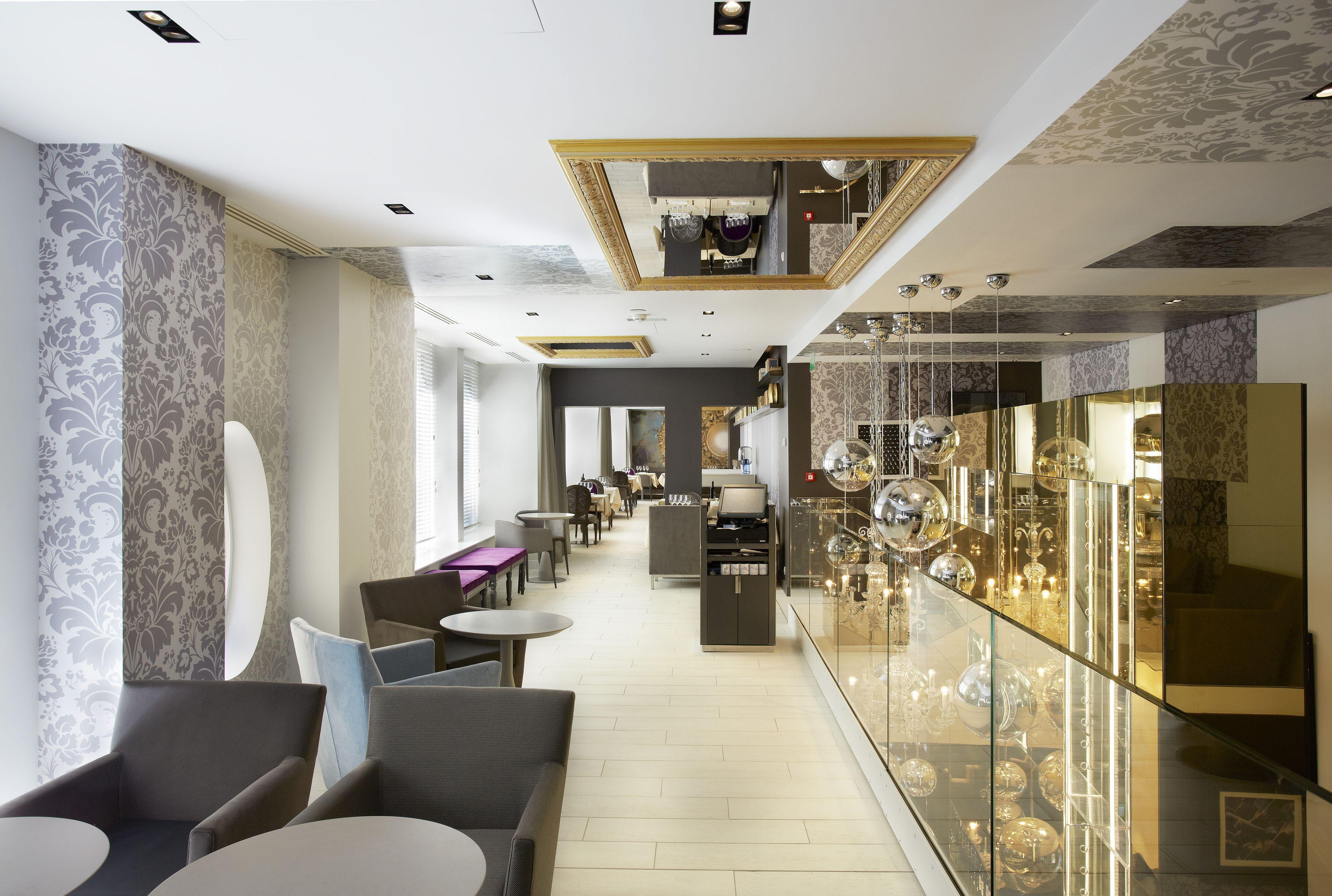 Indigo - Opera By Ihg Hotel 4*